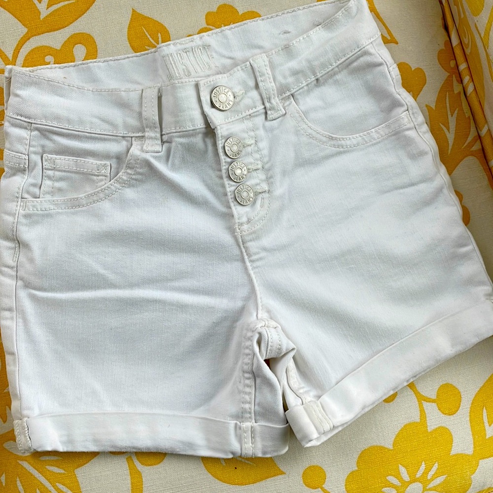White shorts - snap fly. Good shape. Slightly used. Big kid size 10.
